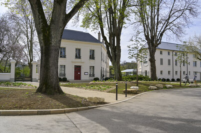  - Agrandir l'image 6 sur [131], fenêtre modale