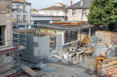  - Agrandir l'image 109 sur [158], fenêtre modale