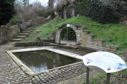 Lavoir de la Fontaine des Morts Lavoir de la Fontaine des Morts