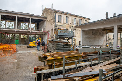  - Agrandir l'image 140 sur [158], fenêtre modale