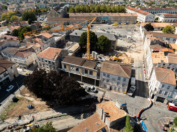  - Agrandir l'image 90 sur [158], fenêtre modale