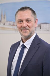 11e adjoint François GUYON